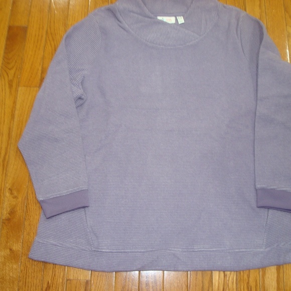 PURPLE TOP from D & CO. SIZE 1X - Picture 1 of 7